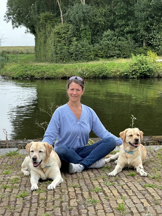 Jutta mit Greta und Frieda (3)